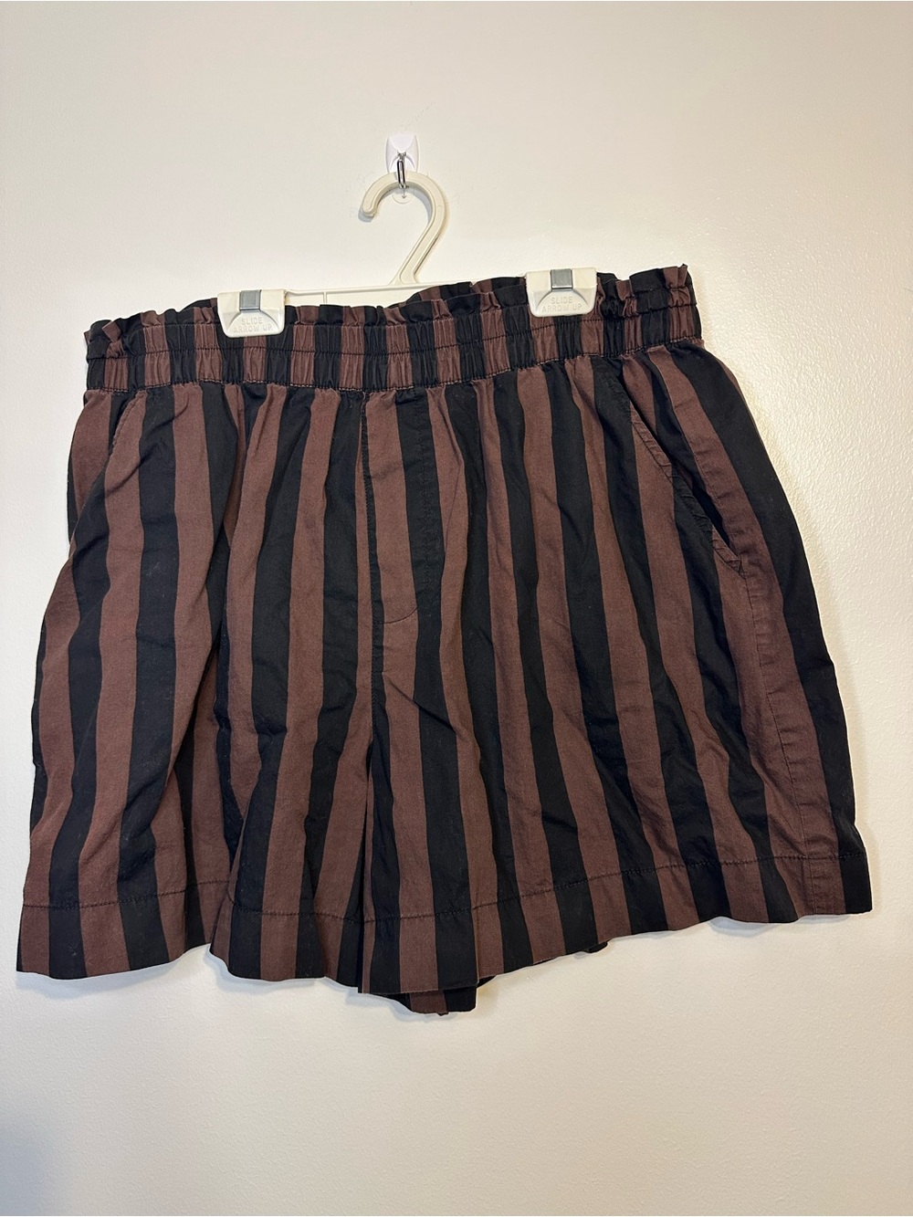 Aerie Striped Brown & Black Women's Elastic Waist Shorts
